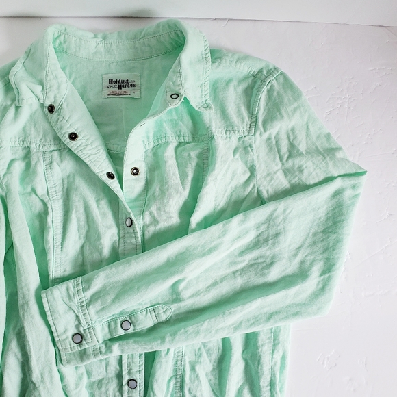 ANTHROPOLOGIE Holding Horses Mint Snap Top 6 - Picture 2 of 9